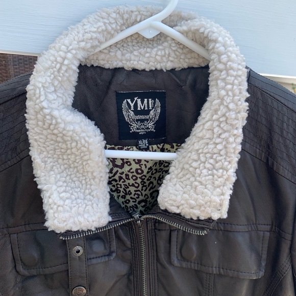 Ladies Faux Leather Jacket - Picture 5 of 6